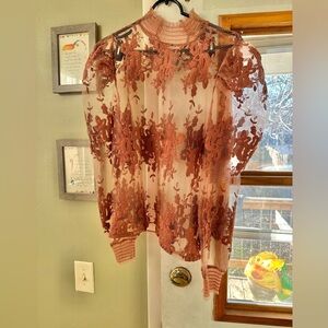 Haute Monde Sheer Lace Top in Rusty Rose Size S